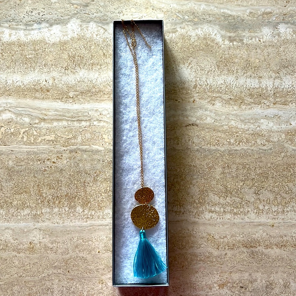 Gorjana Necklace with box and tag